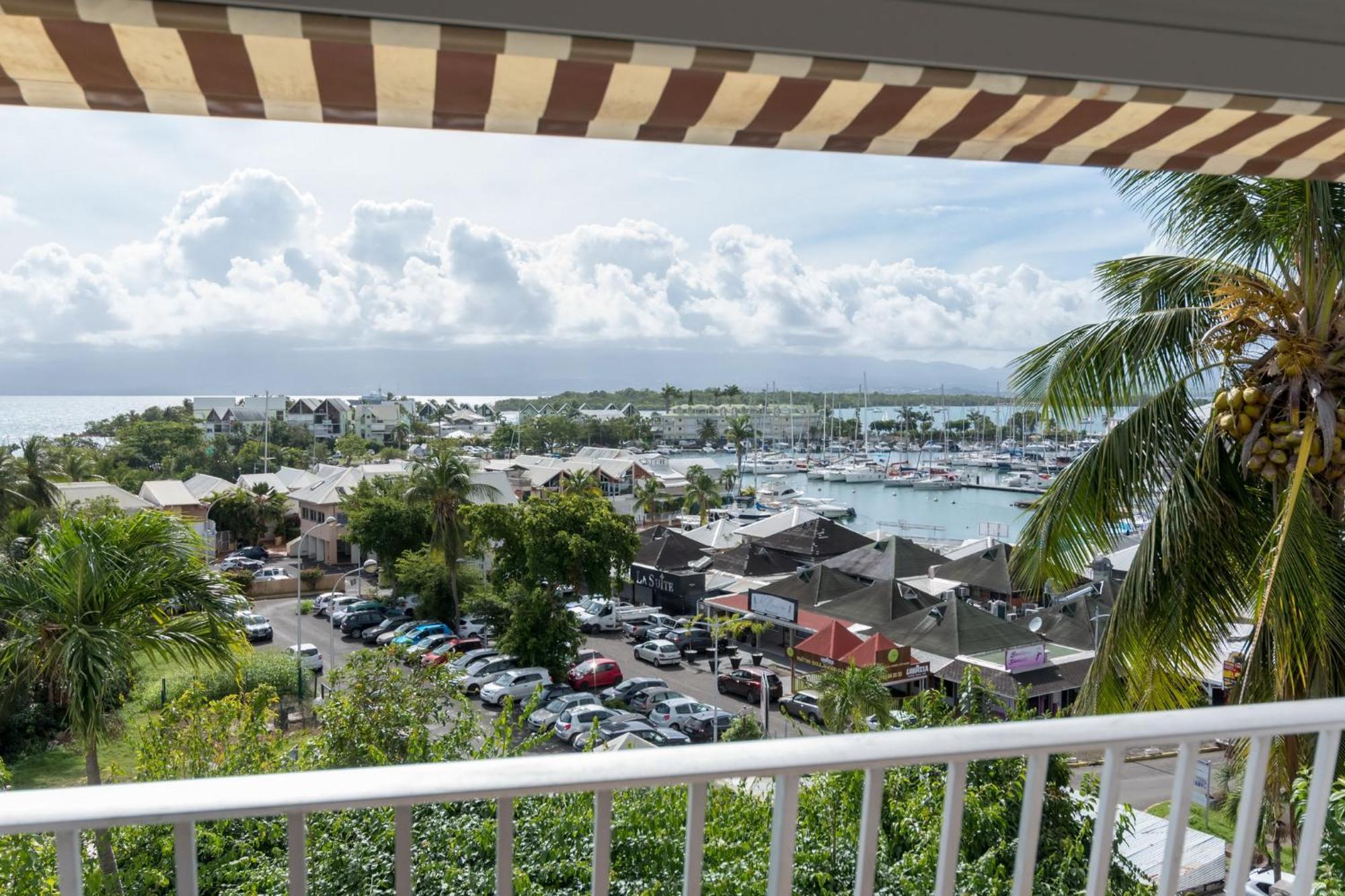 Superbe Studio En Duplex, Vue Sur Mer Et Piscine Apartment Le Gosier  Ngoại thất bức ảnh